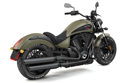 Victory Motorcycles Auctions Gorgeous 2017 Gunner To