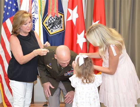Hrc Commanding General Pins Second Star Article The United States Army