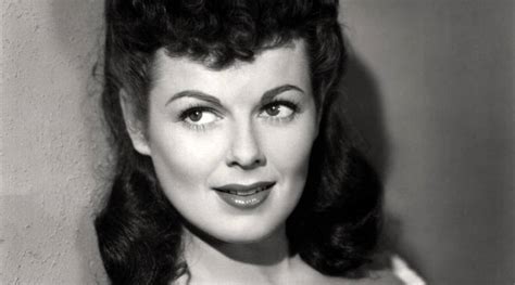 Emmy Winning Actor Barbara Hale Dies At 94 Hollywood News The