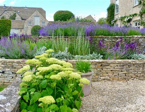 Traditional English Garden Traditional Landscape Oxfordshire By