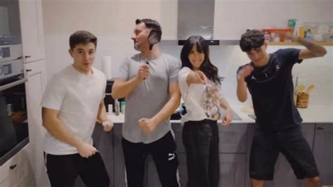 Aitana Convierte Su Cocina En Una Pista De Baile Para Mover Las Caderas