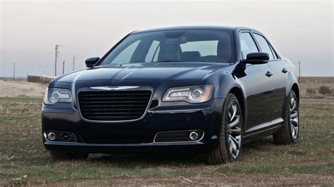2014 Chrysler 300s Review This Isnt The Latest Luxury Sedan To Be