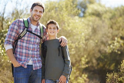 Sentiers de FranceLa randonnée Père fils ou comment passer du temps de qualité avec son enfant