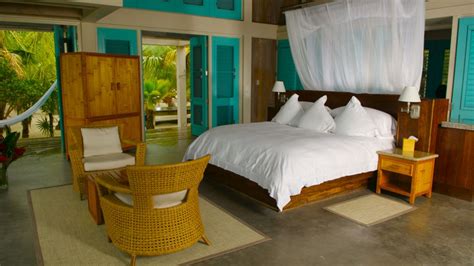 23 Brilliant Tropical Bedroom Designs Interior God
