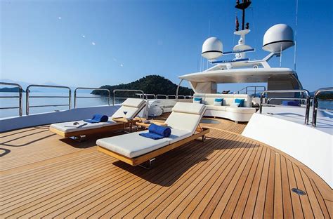 Benetti Vica Superyacht Features Photos And Specifications Itboat