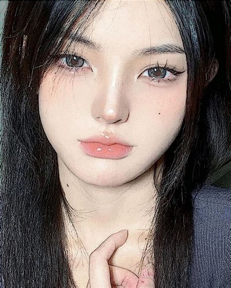 pin by verelldz on ♚quεεn♕༉Ꭾ༑ղ࿐₉ in 2023 trik makeup gadis cantik foto gadis cantik
