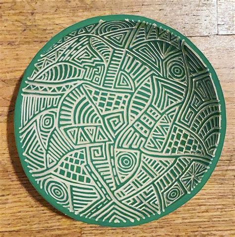 45 Sgraffito Ceramic Pottery Designs And Ideas Hercottage Sgraffito