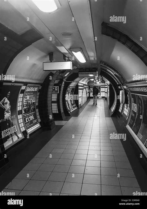 London Underground Station Stock Photo Alamy