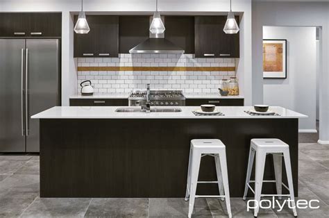 Kitchen shop high gooseneck splashback: Doors and bar panel in MELAMINE Black Wenge Matt ...