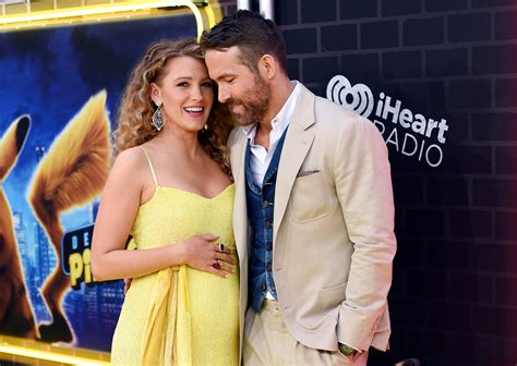 Arsenal Transfer News Ryan Reynolds Shares First Picture Of Blake