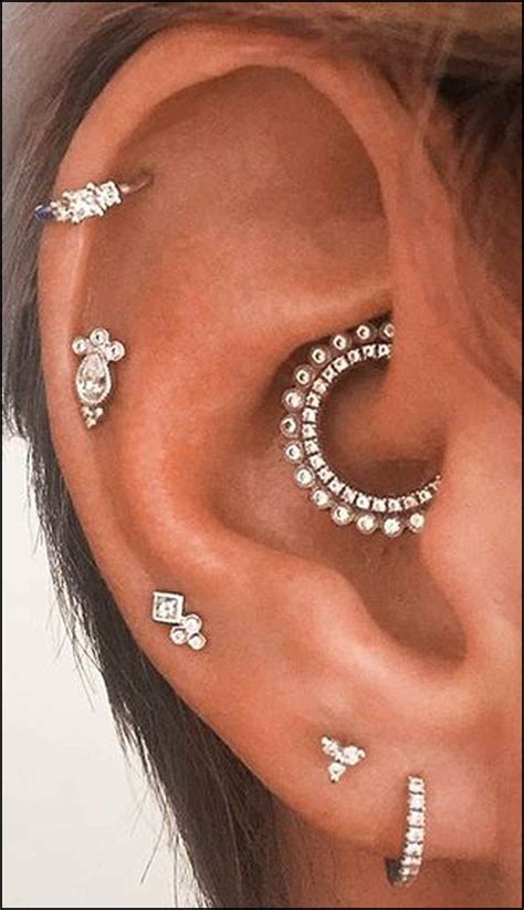Cute Multiple Ear Piercing Ideas Lady Trendy Ear Jewelry Daith Jewelry Earings Piercings