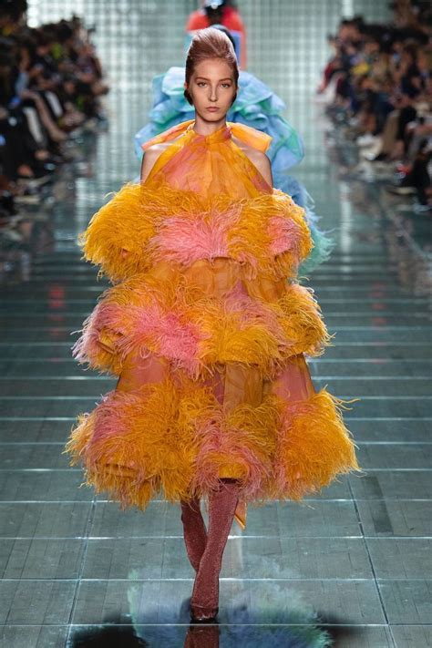 Marc Jacobs Spring 2019 Ready To Wear Fashion Show Collection See The