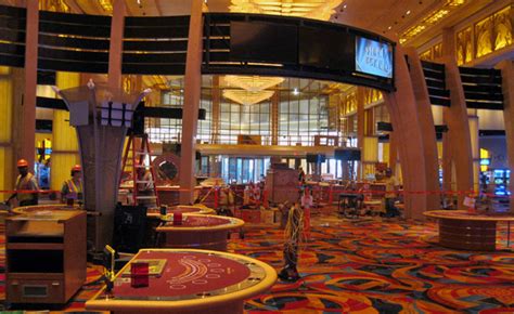 Let us know how we can make your next visit 1 or 2 stars better by emailing us at hwc.contactus@pngaming.com. Photos: Columbus Hollywood Casino Grand Opening ...