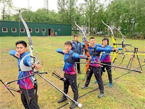 Jun 04, 2021 · 隨著大部分體育項目的奧運入選賽已步入尾聲，馬來西亞很可能將派出自2004年雅典奧運會的26名運動員以來，最小的代表團陣容前往東京。 大馬在上. 拚奧運門票滿額 射箭「先發」制人 - 自由體育