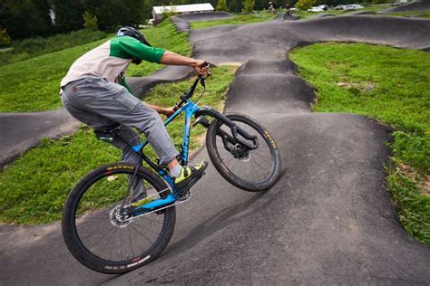 How To Ride A Pump Track Pump Track Tips