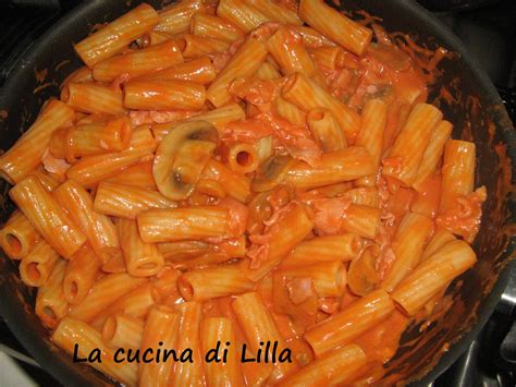 We did not find results for: Primi: Pasta al sugo rosa con funghi e prosciutto