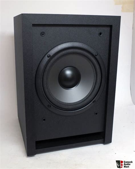 Polk Audio Polkaudio Powered Subwoofer Rm6750 8 Photo 3793872 Canuck