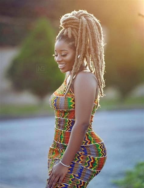 Pin By R Cee On Natural Sistas 7 African Fashion Black Women Beautiful Black Women