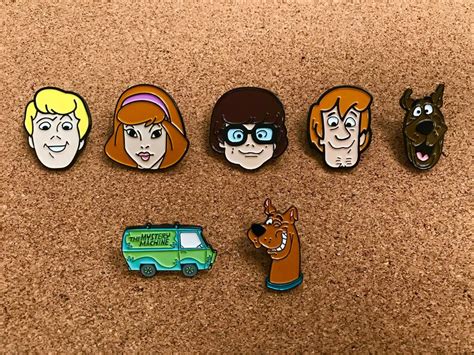 Set Of 7 Scooby Doo 12 Enamel Pins Fred Daphne Etsy