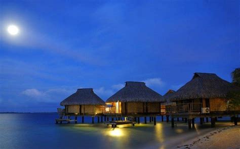 Nature Landscape Beach Resort Water Bungalow Sea