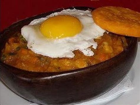 Desde bancadas, hasta mobiliario específico, pasando por accesorios que completarán todo el conjunto. Receta: Charquican Chileno (Rico Y Facil) - Silvana Cocina ...