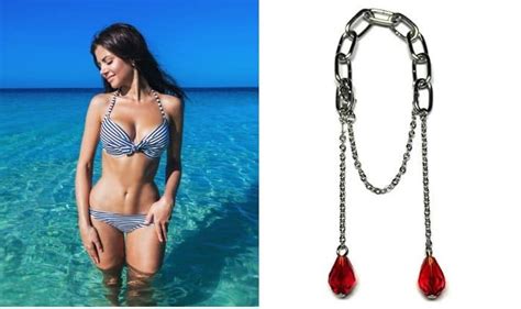 Vagina Jewelry ‘beach Tail Is One Trend You Might Want To Skip