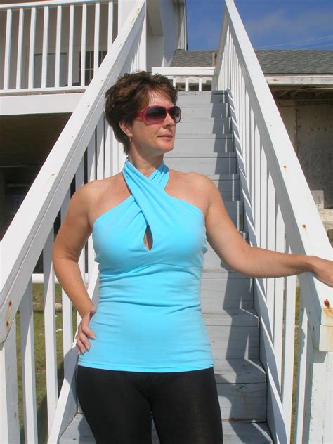 Twist Front Top Free Pattern Sewing Projects