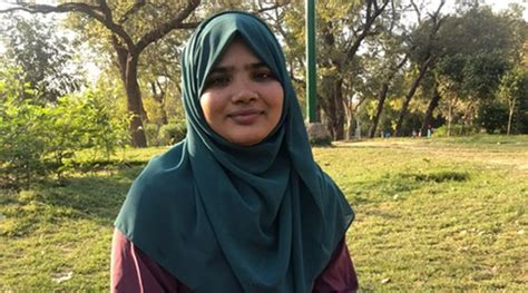 Indias First Woman Rohingya Graduate Name To Nation She Accepted All