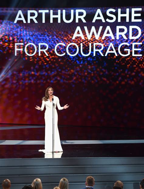 Caitlyn Jenner Accepts Ashe Courage Award At Espys Chicago Tribune