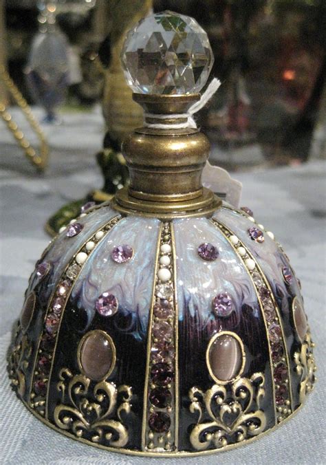See more ideas about vintage perfume bottles, perfume bottles, vintage perfume. Pin by lisa alicea on Just a dab | Perfume bottles ...