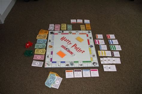 Cluedo ist ein gesellschaftsspiel, das der ganzen familie spaß und freude bringt. Joggen Fräulein Hören monopoly harry potter amazon - eriba-club-rheinland.de