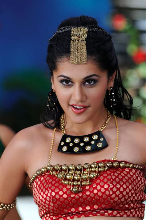 Tapsee Pannu S Armpit And Navel South Indian Actress Photos And