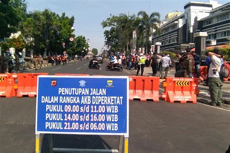 Tidak semua umkm bisa mendapatkan bantuan ini. PPKM Tahap Dua Kota Bandung Dimulai, Ini Daftar Perubahan ...