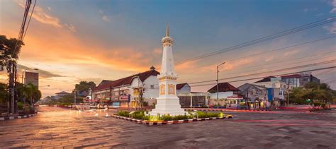 Yogyakarta City And Turis Attractions Java Tour Package