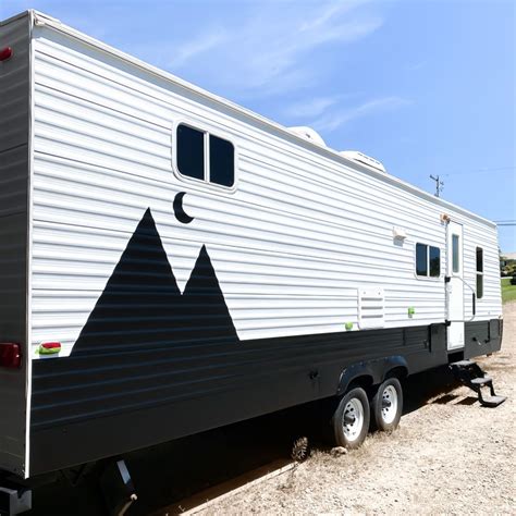 Learn How To Paint A Rv Or Camper Exterior By Following Easy Step By