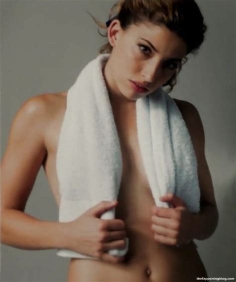 Tania Raymonde Nude And Sexy Collection 43 Photos Videos Thefappening