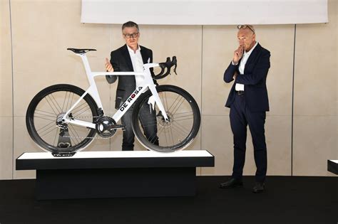 De Rosa Unveils Updated Sk Pininfarina Aero Bike