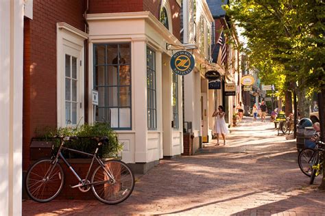 Late Afternoon Main Street Nantucket Island Massachusetts Usa Id