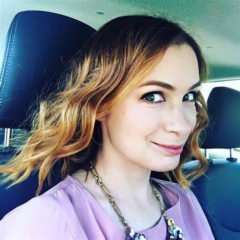 Felicia Day Dp Profile Pics | HOT FASHION ON THE YEAR