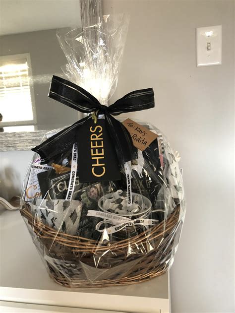 Jede vorlage kann bequem konfiguriert werden, um mit bestimmten situationen hilfreich zu sein. Körbe als #Geschenke #kreativ in #Folie verpacken mit # ...