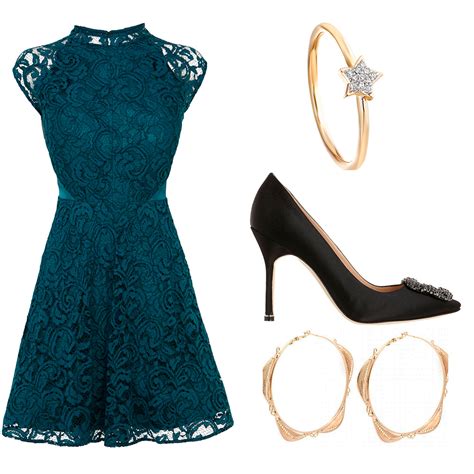 Dinner party does and don'ts while how to dress for a bbq or the dress code for a cocktail party are straight forward casual. How to dress for black tie, smart casual, morning, evening ...