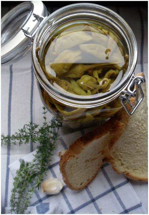 1 rametto di menta fresca. Se non ora quando......peperoni verdi dolci sott'aceto ...