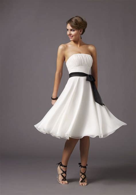 Discount taken at register in store. WhiteAzalea Simple Dresses: Simple White Dress Gets ...