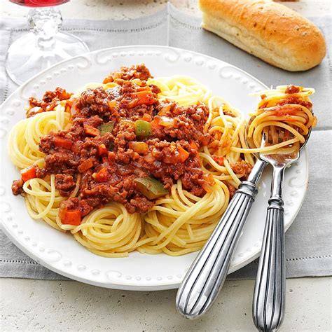 Meat Sauce For Spaghetti Recipe How To Make It Taste Of Home