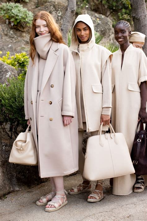 Max Mara Resort 2022 Collection Dil Fashion Group