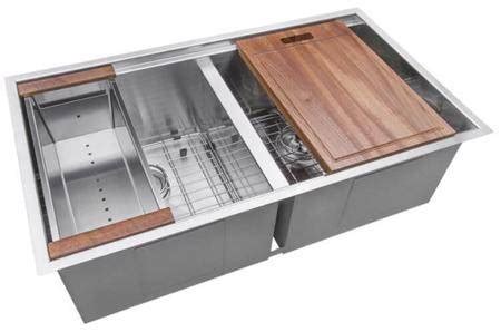 If you think about cooking comfortably a water source is truly a necessity. 12 Best Outdoor Kitchen Sinks with Cover - Home Tuff
