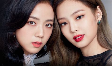 Download Blackpink Jennie Jisoo Cute Close Up Wallpaper
