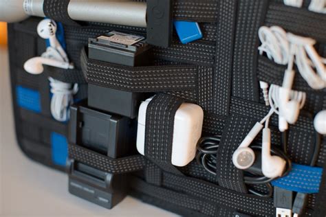 Keep The Small Stuff In Your Bag Organized Neatly With