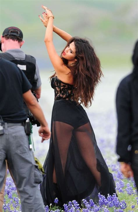 Come and get it they recorded at the behest of paul mccartney, who was asked to do the soundtrack for the film the magic christian but ended up writing just the one song for the project. Selena Gomez - Come and Get It Photos - GotCeleb