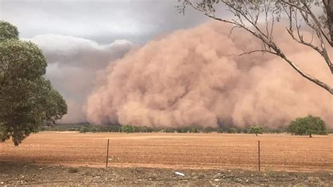 Hurricanes occur in the caribbean sea, eastern pacific ocean, southern atlantic ocean and in the gulf of mexico. real life dust storm : WTF